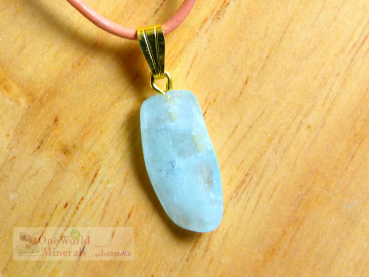 Aquamarin, Schmuckanhänger mit Goldöse, Einzelstück